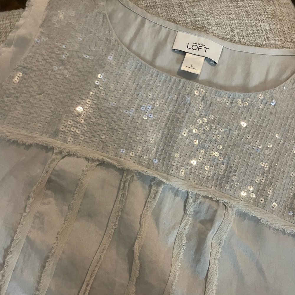 Loft top sequins